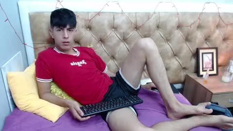 Esteban online show from 18, 2, 2025