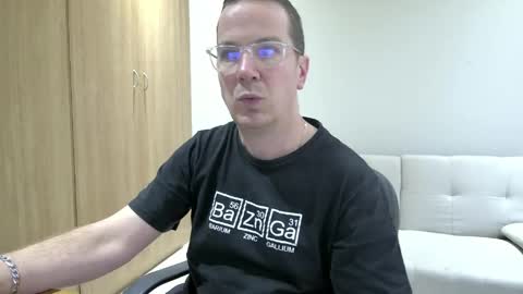 Brett online show from 10, 4, 2026