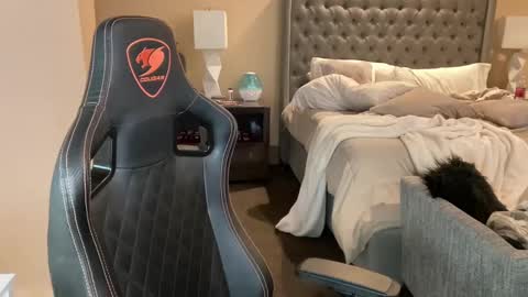 Snapshot of brettmycles chatting on 12, 2, 2025 Brett Mycles online show from 12, 2, 2025