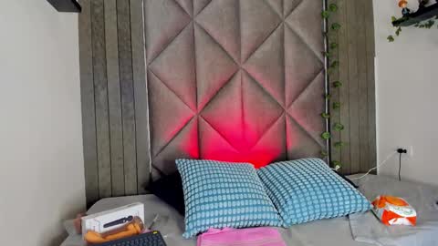 B R I A  online show from 13, 2, 2026