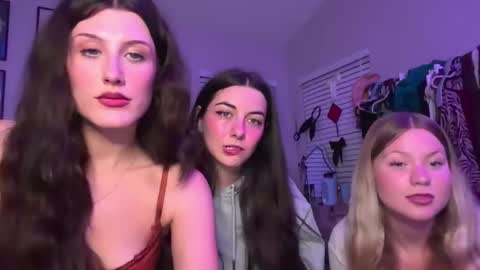 Snapshot of briadominick chatting on 2, 10, 2025 Brianna3 online show from 2, 10, 2025