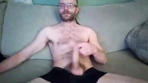 Snapshot of brian_the_d chatting on 19, 11, 2025 brian_the_d online show from 19, 11, 2025