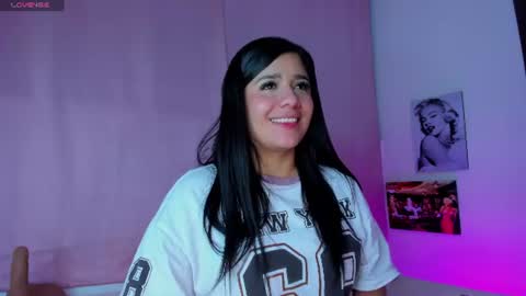 briana11_ online show from 26, 6, 2026