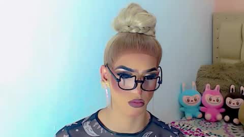 BRIANA online show from 24, 11, 2025