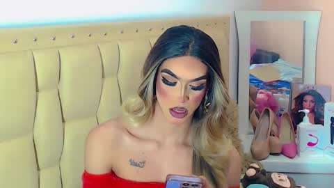 BRIANA online show from 4, 12, 2025