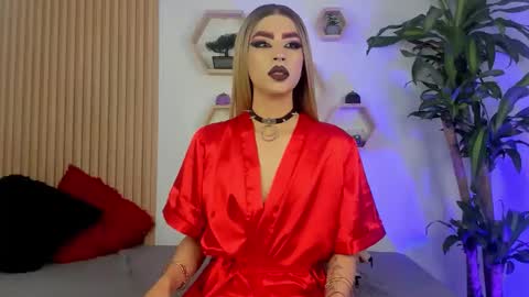 Snapshot of briana_white chatting on 1, 10, 2025 briana_white online show from 1, 10, 2025