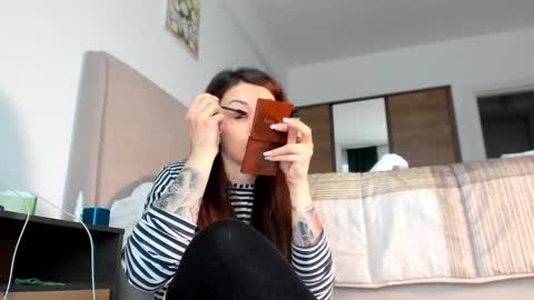 brianadiamondxxx online show from 28, 2, 2025