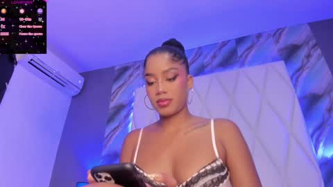 Snapshot of brianarichardson_ chatting on 25, 1, 2025 Briana online show from 25, 1, 2025