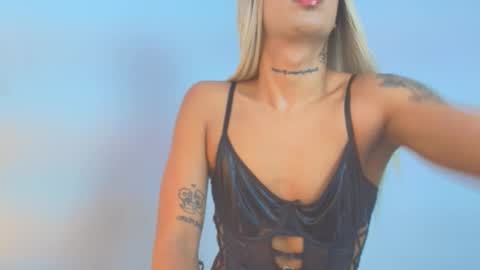 Snapshot of briannna_x chatting on 15, 12, 2025 BRIANNA online show from 15, 12, 2025