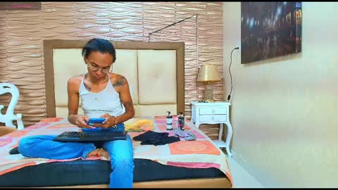 Snapshot of brianrossex chatting on 25, 2, 2026 BRIANROSS online show from 25, 2, 2026