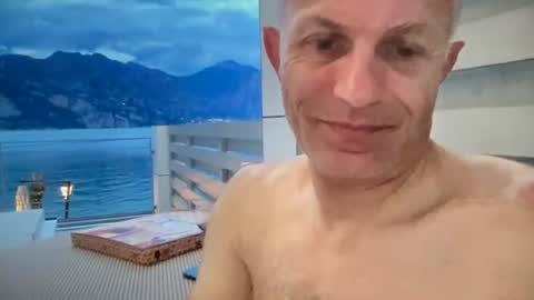 Brian online show from 4, 6, 2026