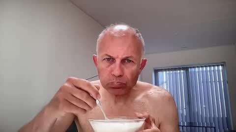 Brian online show from 22, 6, 2026