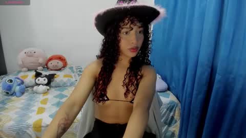 Snapshot of briar_05 chatting on 13, 10, 2025 Briar online show from 13, 10, 2025