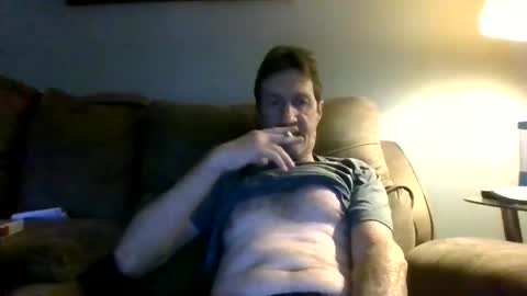 Snapshot of brickmaster2021 chatting on 1, 1, 2025 Mike online show from 1, 1, 2025