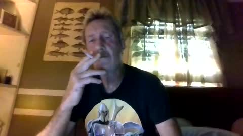 Snapshot of brickmaster2021 chatting on 7, 6, 2026 Mike online show from 7, 6, 2026