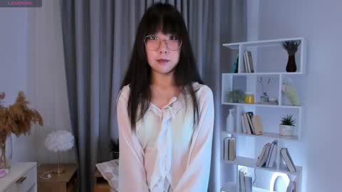 Hanna online show from 23, 12, 2025