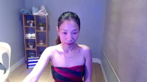 brie_belle online show from 14, 12, 2024