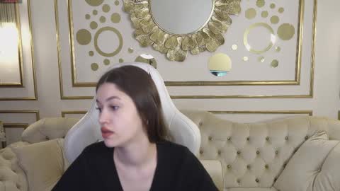 Snapshot of bright_diamonds_054 chatting on 14, 2, 2025 Diamonds Girls online show from 14, 2, 2025