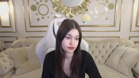 Snapshot of bright_diamonds_054 chatting on 14, 2, 2025 Diamonds Girls online show from 14, 2, 2025