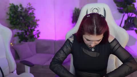 Snapshot of bright_diamonds_054 chatting on 12, 3, 2025 Diamonds Girls online show from 12, 3, 2025