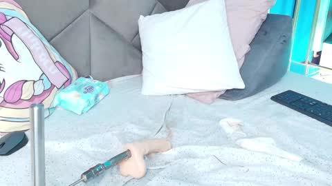  Brigiitte  online show from 18, 2, 2025