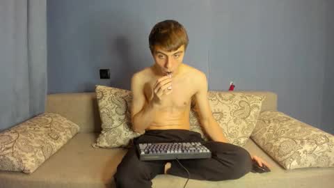 bristlebback online show from 22, 11, 2025