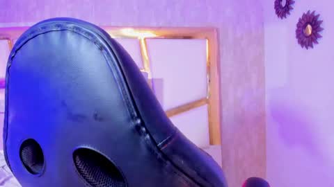 Britany jhonson online show from 3, 11, 2025