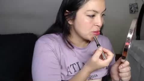 scarleth    follow mee 3 kis online show from 17, 10, 2025