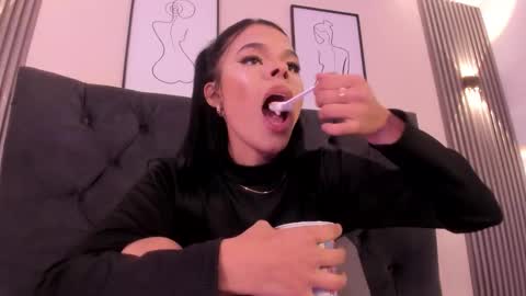 brithanysummer online show from 11, 1, 2026