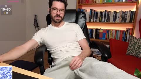 Snapshot of britishpoet chatting on 11, 1, 2025 Callum online show from 11, 1, 2025