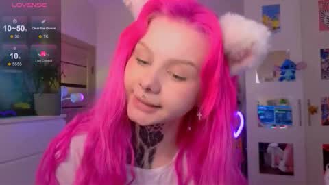 Snapshot of britney_lynch chatting on 10, 10, 2025 Britney online show from 10, 10, 2025