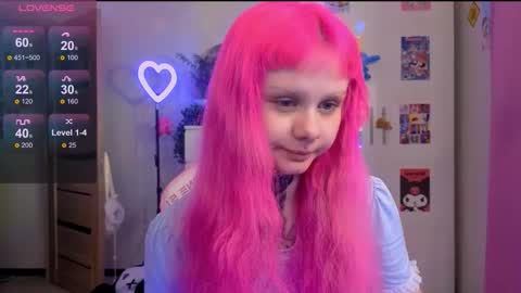 Snapshot of britney_lynch chatting on 13, 10, 2025 Britney online show from 13, 10, 2025