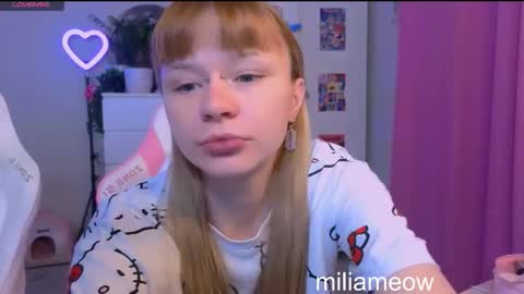 Snapshot of britney_lynch chatting on 14, 10, 2025 Britney online show from 14, 10, 2025