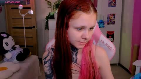 Snapshot of britney_lynch chatting on 9, 11, 2025 Britney online show from 9, 11, 2025