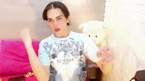 Snapshot of britney_ortega chatting on 4, 10, 2025 britney_ortega online show from 4, 10, 2025