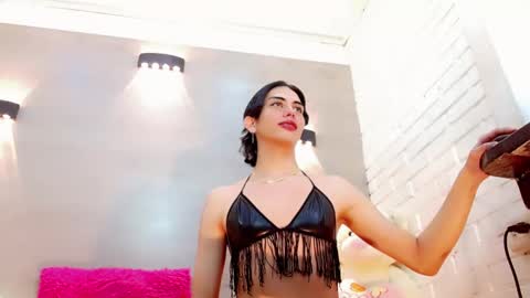 Snapshot of britney_ortega chatting on 31, 10, 2025 britney_ortega online show from 31, 10, 2025