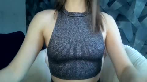 Snapshot of britneykittens chatting on 3, 1, 2025 BritneyKittens online show from 3, 1, 2025