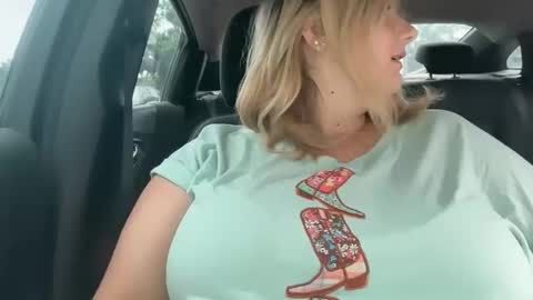 Snapshot of brittanywantsu chatting on 9, 6, 2026 brittanywantsu online show from 9, 6, 2026