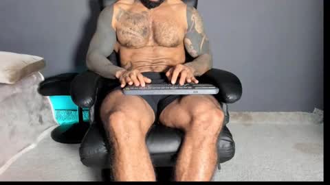 Snapshot of brockhurn_ chatting on 14, 10, 2025 brockhurn_ online show from 14, 10, 2025