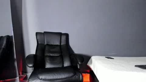 Snapshot of brockhurn_ chatting on 23, 12, 2025 brockhurn_ online show from 23, 12, 2025