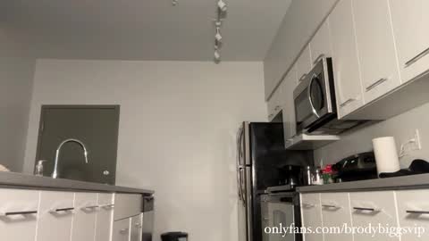 Brody Biggs online show from 4, 10, 2025