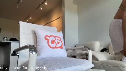 Brody Biggs online show from 4, 7, 2026