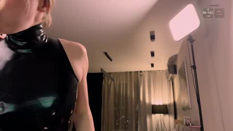 Snapshot of bronnica chatting on 18, 1, 2025 Anna online show from 18, 1, 2025