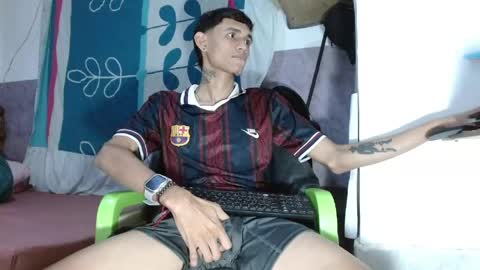 Snapshot of brook_17 chatting on 21, 4, 2026 brook_17 online show from 21, 4, 2026