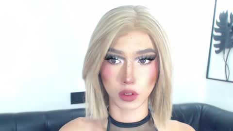 Snapshot of brooke_lyynneithen chatting on 5, 8, 2026 brooke_lyynneithen online show from 5, 8, 2026