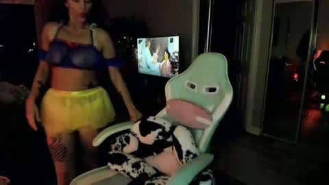 Snapshot of brookesummerxo chatting on 31, 10, 2025 Brooke Summer xo online show from 31, 10, 2025