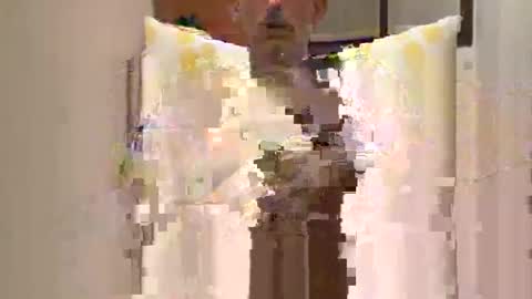 broski754970 online show from 1, 11, 2025