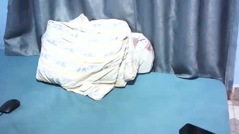 nicole online show from 15, 2, 2025