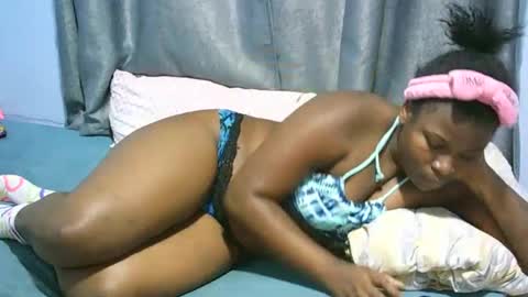 nicole online show from 25, 2, 2025