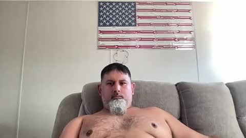 Snapshot of brownmagic48 chatting on 6, 1, 2026 brownmagic48 online show from 6, 1, 2026